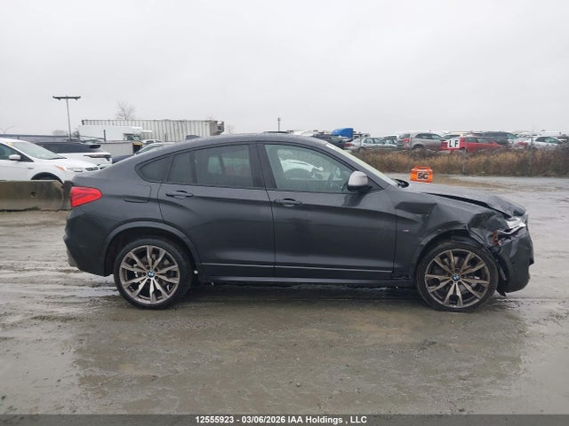 5UXXW7C34H0U26733 BMW X4 M40i