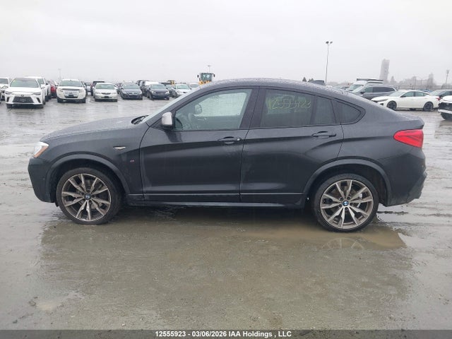 5UXXW7C34H0U26733 BMW X4 M40i