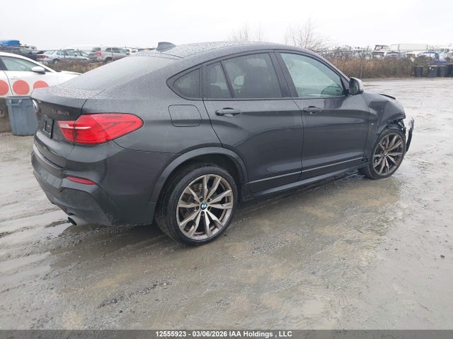 5UXXW7C34H0U26733 BMW X4 M40i