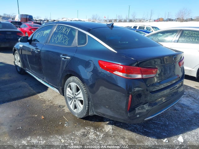 2017 Kia Optima მანქანა იყიდება აუქციონზე, vin: KNAGV4LD6H5018326, აუქციონის ნომერი: 12555929