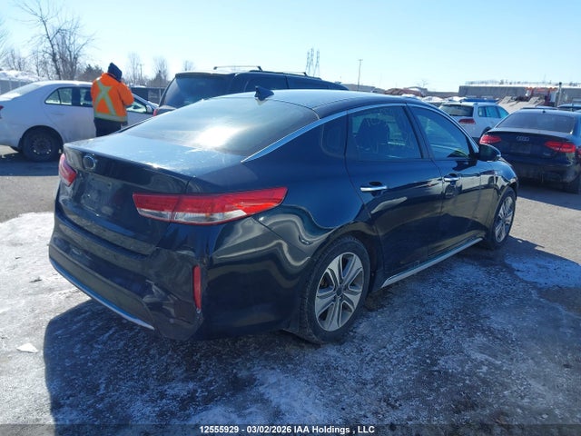 2017 Kia Optima მანქანა იყიდება აუქციონზე, vin: KNAGV4LD6H5018326, აუქციონის ნომერი: 12555929