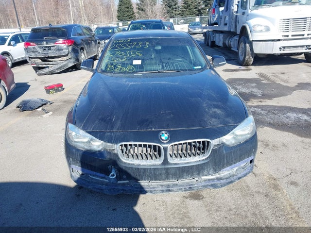 12555933 :رقم المزاد ، WBA8A3C56GK690356 vin ، 2016 Bmw 320i Xdrive مزاد بيع