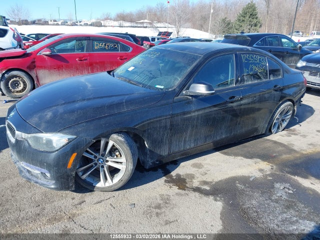 12555933 :رقم المزاد ، WBA8A3C56GK690356 vin ، 2016 Bmw 320i Xdrive مزاد بيع