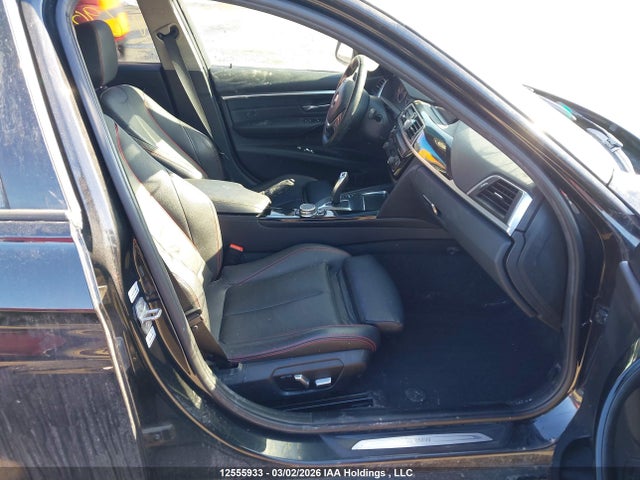 12555933 :رقم المزاد ، WBA8A3C56GK690356 vin ، 2016 Bmw 320i Xdrive مزاد بيع