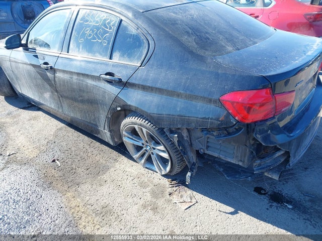 12555933 :رقم المزاد ، WBA8A3C56GK690356 vin ، 2016 Bmw 320i Xdrive مزاد بيع