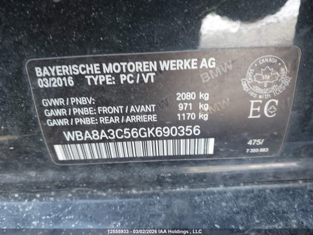 12555933 :رقم المزاد ، WBA8A3C56GK690356 vin ، 2016 Bmw 320i Xdrive مزاد بيع