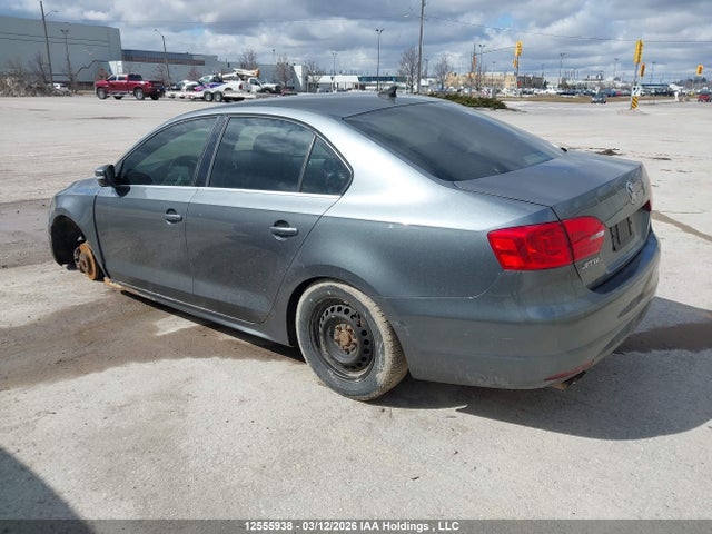 3VWLL7AJ8EM251824 Volkswagen Jetta 2.0 Tdi Highline/2.0 Tdi Trendline+