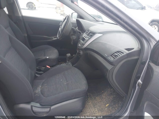 12555948 :رقم المزاد ، KMHCT5AE5GU288446 vin ، 2016 Hyundai Accent Gl مزاد بيع