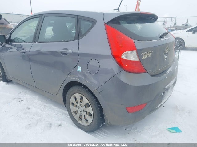 12555948 :رقم المزاد ، KMHCT5AE5GU288446 vin ، 2016 Hyundai Accent Gl مزاد بيع