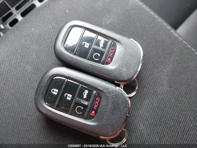 2HGFE1F99NH002339 Honda Civic Touring