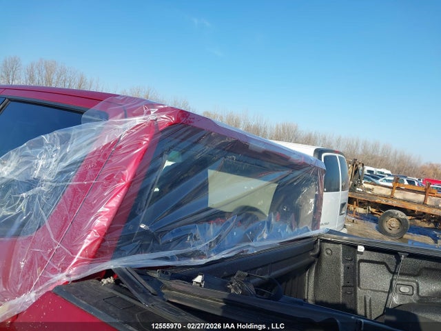 3GTUUCE84RG458431 GMC Sierra K1500 Elevation