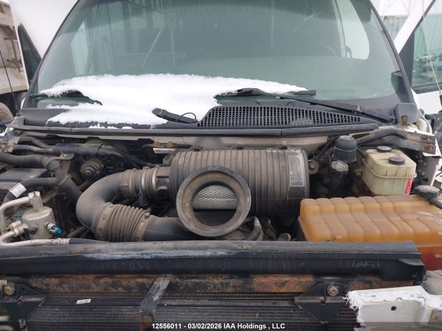 12556011 :رقم المزاد ، 1GBE5V1G79F413273 vin ، 2009 Chevrolet Cc5500 مزاد بيع