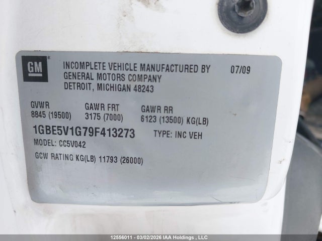 12556011 :رقم المزاد ، 1GBE5V1G79F413273 vin ، 2009 Chevrolet Cc5500 مزاد بيع