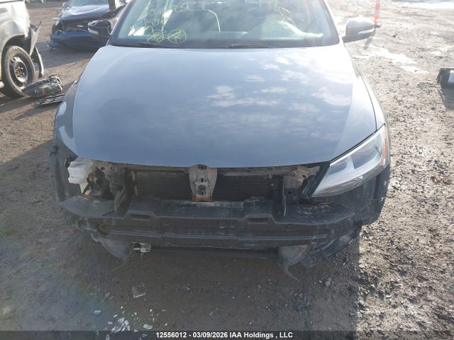 12556012 :رقم المزاد ، 3VWDX7AJ1CM398945 vin ، 2012 Volkswagen Jetta Se مزاد بيع