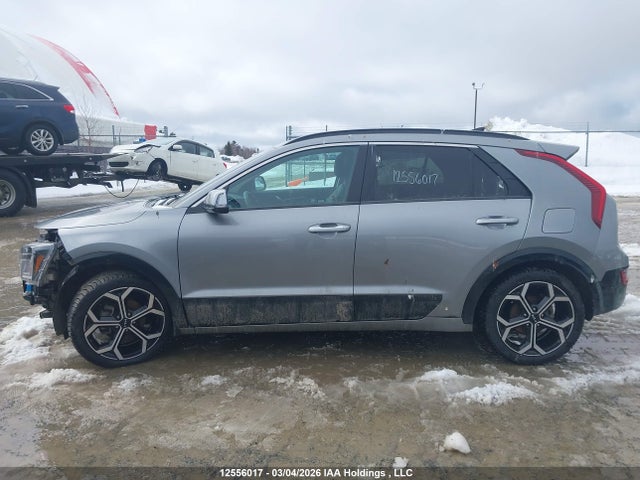 12556017 :رقم المزاد ، KNDCT3LE2P5082999 vin ، 2023 Kia Niro Sx مزاد بيع