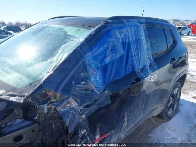 3C4NJDDB0HT674475 Jeep Compass Trailhawk