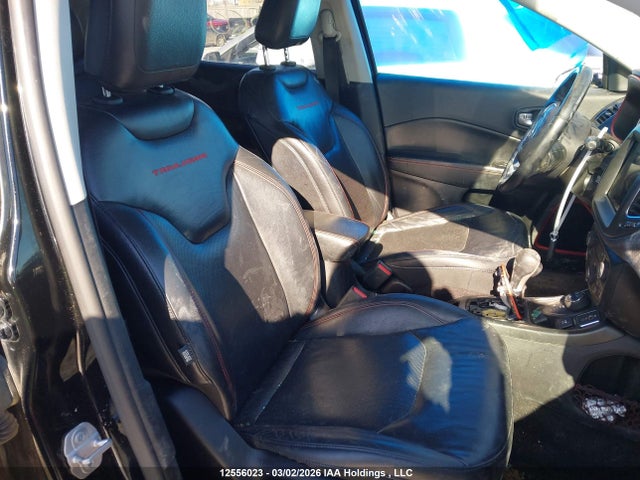 3C4NJDDB0HT674475 Jeep Compass Trailhawk