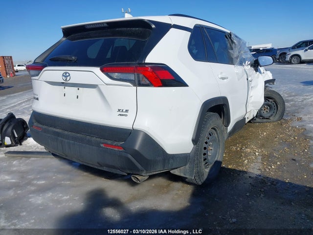 2T3R1RFV6LW110739 Toyota Rav4 Xle