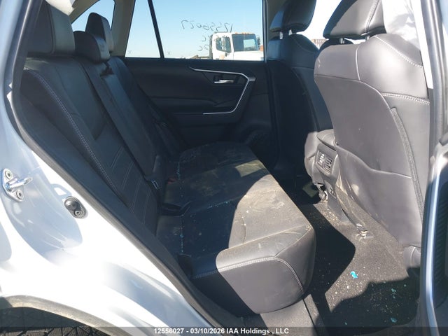 2T3R1RFV6LW110739 Toyota Rav4 Xle