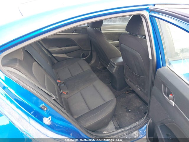KMHD84LF8JU485365 Hyundai ELANTRA GL