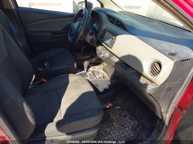 VNKKTUD34GA059110 Toyota Yaris L/le/se