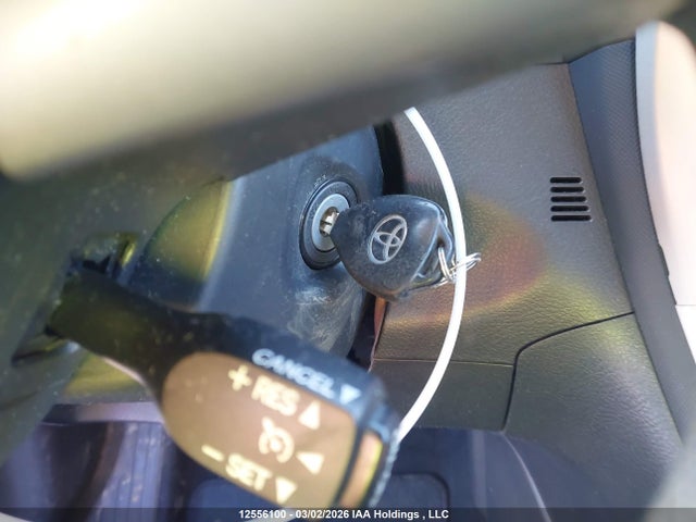 2013 Toyota Matrix Wagon მანქანა იყიდება აუქციონზე, vin: 2T1KU4EEXDC984102, აუქციონის ნომერი: 12556100
