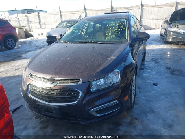 1G1PC5SBXF7159909 Chevrolet Cruze 1lt