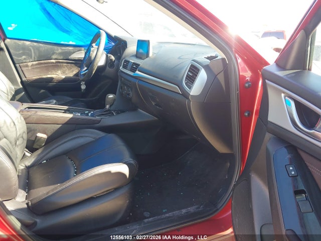 3MZBN1T78HM145043 Mazda Mazda3 Se
