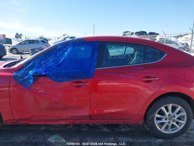 3MZBN1T78HM145043 Mazda Mazda3 Se