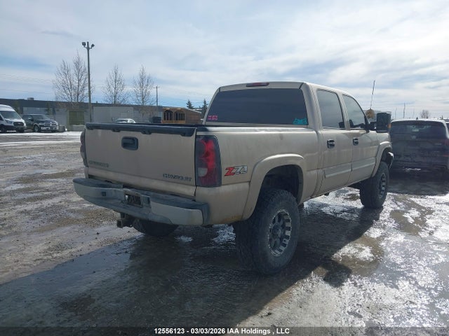 2005 Chevrolet Silverado 1500 Ls/lt მანქანა იყიდება აუქციონზე, vin: 2GCEK13T051103233, აუქციონის ნომერი: 12556123