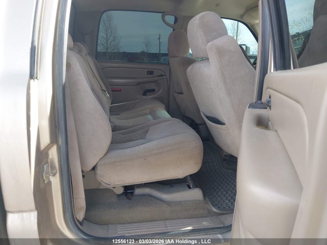 2005 Chevrolet Silverado 1500 Ls/lt მანქანა იყიდება აუქციონზე, vin: 2GCEK13T051103233, აუქციონის ნომერი: 12556123