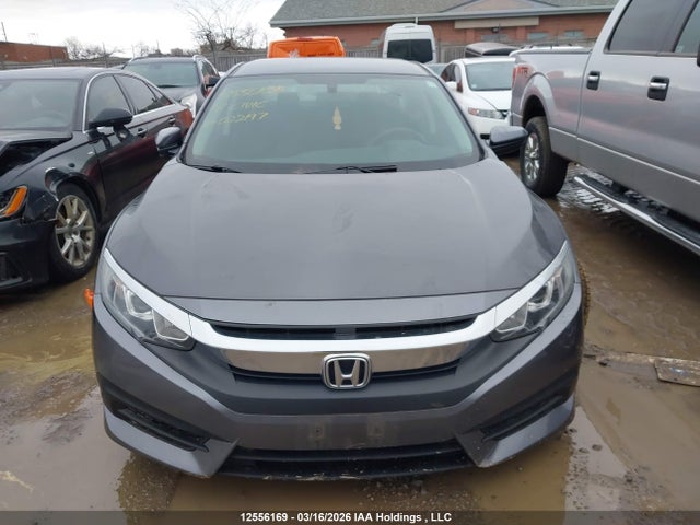 Продажа на аукционе авто 2017 Honda Civic Lx, vin: 2HGFC2F59HH022197, номер лота: 12556169