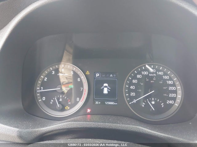 KM8J3CA48HU300819 Hyundai Tucson