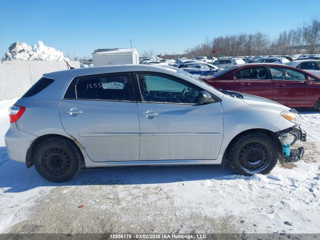 2T1KU4EE8EC131957 Toyota Matrix