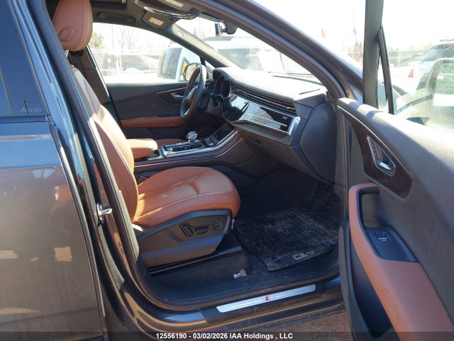 Audi Q7 2025 WA1MVBF74SD006859 Image 5