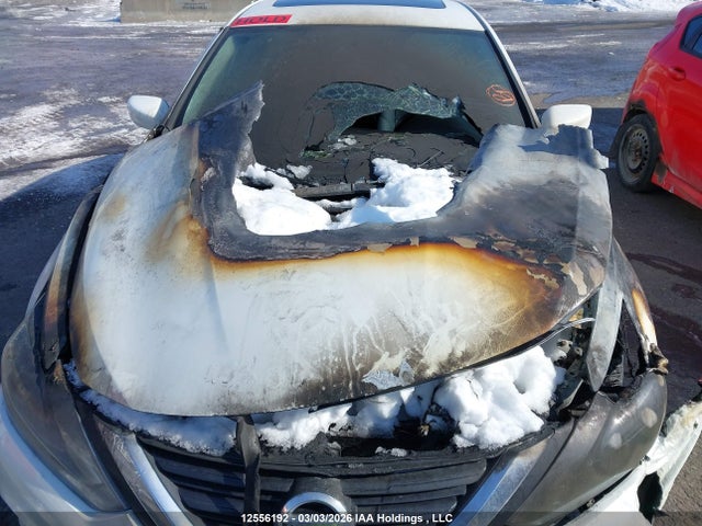 1N4AL3AP7JC258921 Nissan Altima 2.5 S/2.5 Sl Tech/2.5 Sv