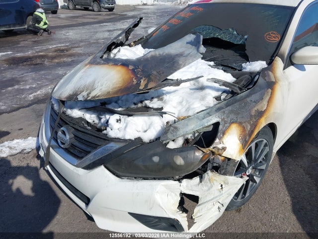 1N4AL3AP7JC258921 Nissan Altima 2.5 S/2.5 Sl Tech/2.5 Sv