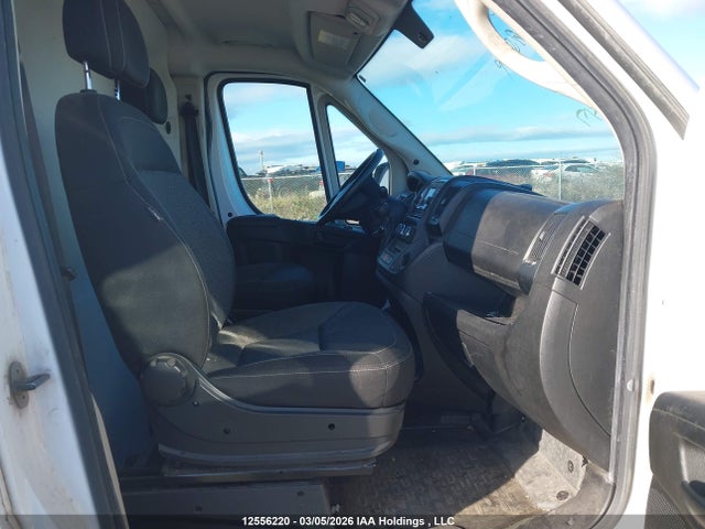 3C6URVJG0JE134975 RAM Promaster 3500 High Roof