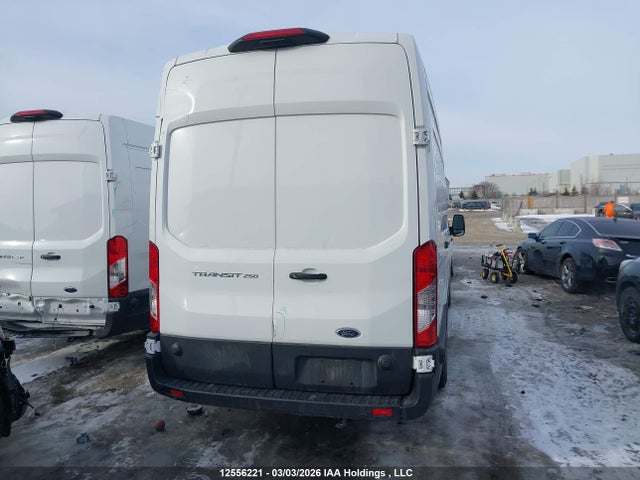 1FTBR3X89RKA92738 Ford Transit T-250