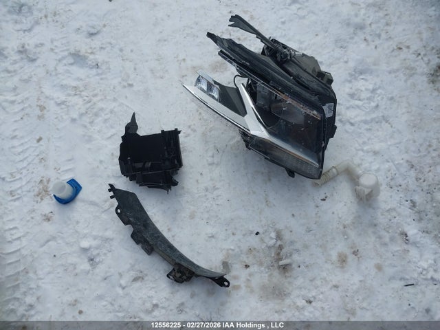 3VV0B7AX8JM058839 Volkswagen Tiguan Trendline