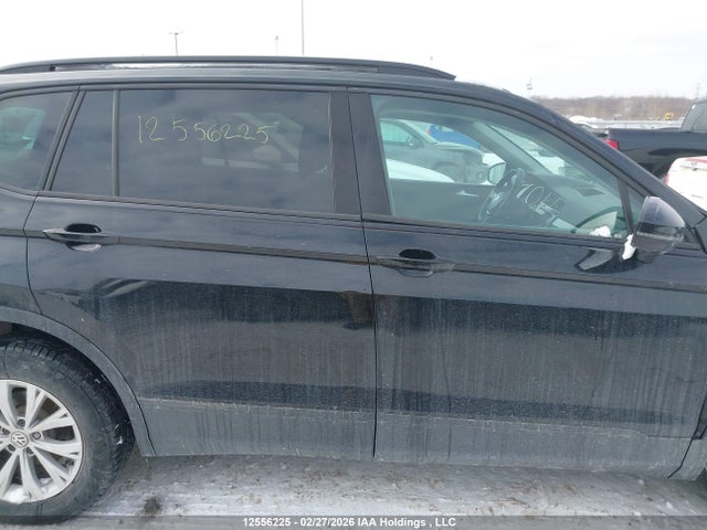 3VV0B7AX8JM058839 Volkswagen Tiguan Trendline