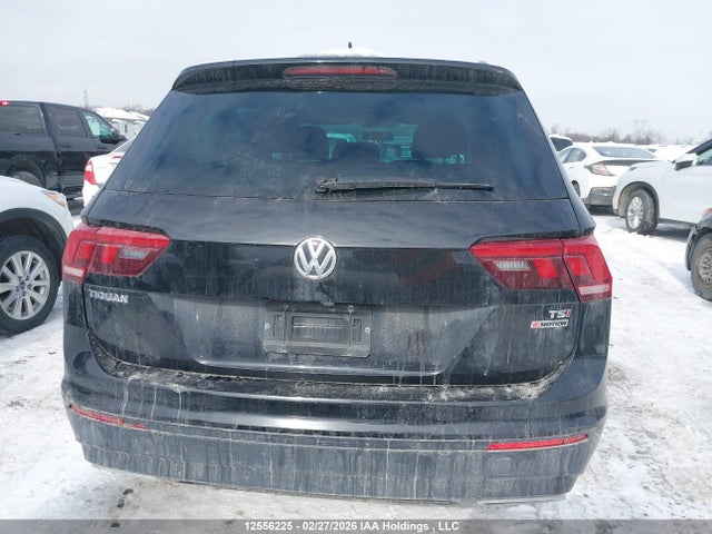3VV0B7AX8JM058839 Volkswagen Tiguan Trendline