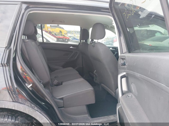 3VV0B7AX8JM058839 Volkswagen Tiguan Trendline