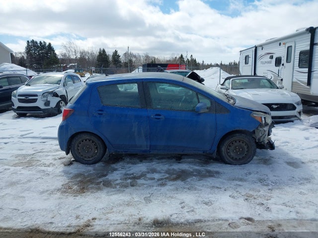 2015 Toyota Yaris Le მანქანა იყიდება აუქციონზე, vin: VNKKTUD3XFA016986, აუქციონის ნომერი: 12556243
