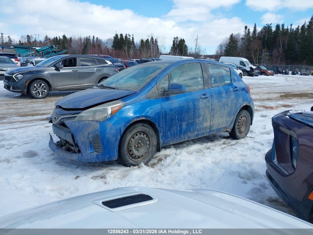 2015 Toyota Yaris Le მანქანა იყიდება აუქციონზე, vin: VNKKTUD3XFA016986, აუქციონის ნომერი: 12556243