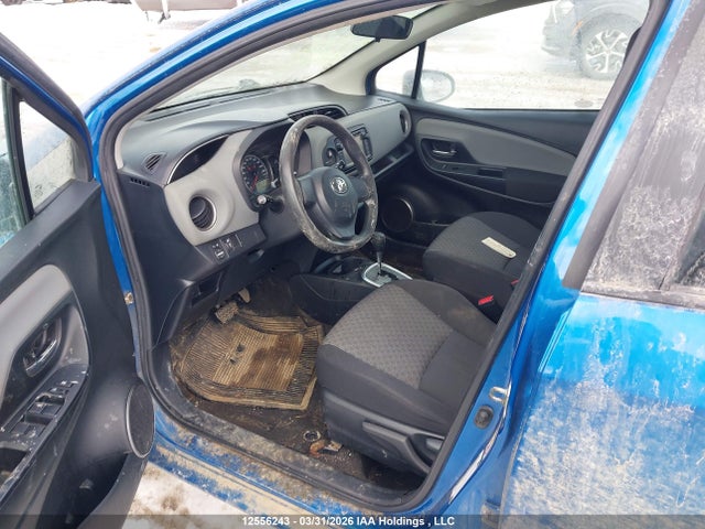 2015 Toyota Yaris Le მანქანა იყიდება აუქციონზე, vin: VNKKTUD3XFA016986, აუქციონის ნომერი: 12556243