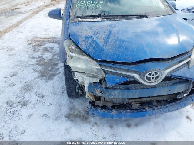 2015 Toyota Yaris Le მანქანა იყიდება აუქციონზე, vin: VNKKTUD3XFA016986, აუქციონის ნომერი: 12556243