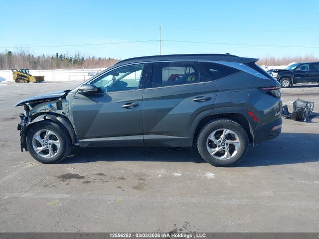 12556252 :رقم المزاد ، KM8JCCAE3NU043640 vin ، 2022 Hyundai Tucson Sel مزاد بيع