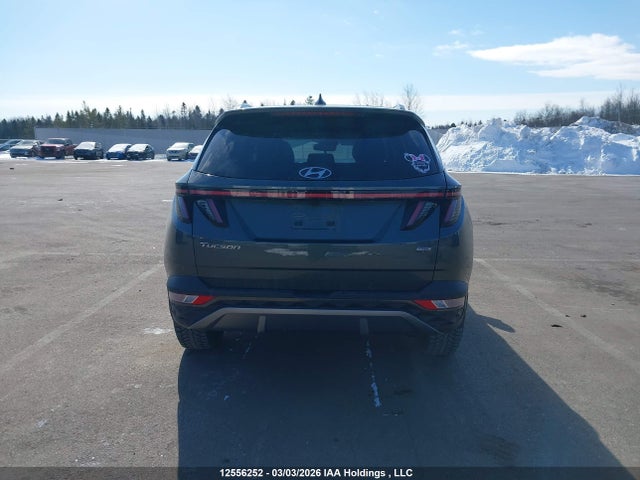 12556252 :رقم المزاد ، KM8JCCAE3NU043640 vin ، 2022 Hyundai Tucson Sel مزاد بيع