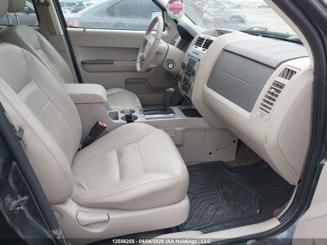 2008 Ford Escape Xlt მანქანა იყიდება აუქციონზე, vin: 1FMCU93188KE44295, აუქციონის ნომერი: 12556255